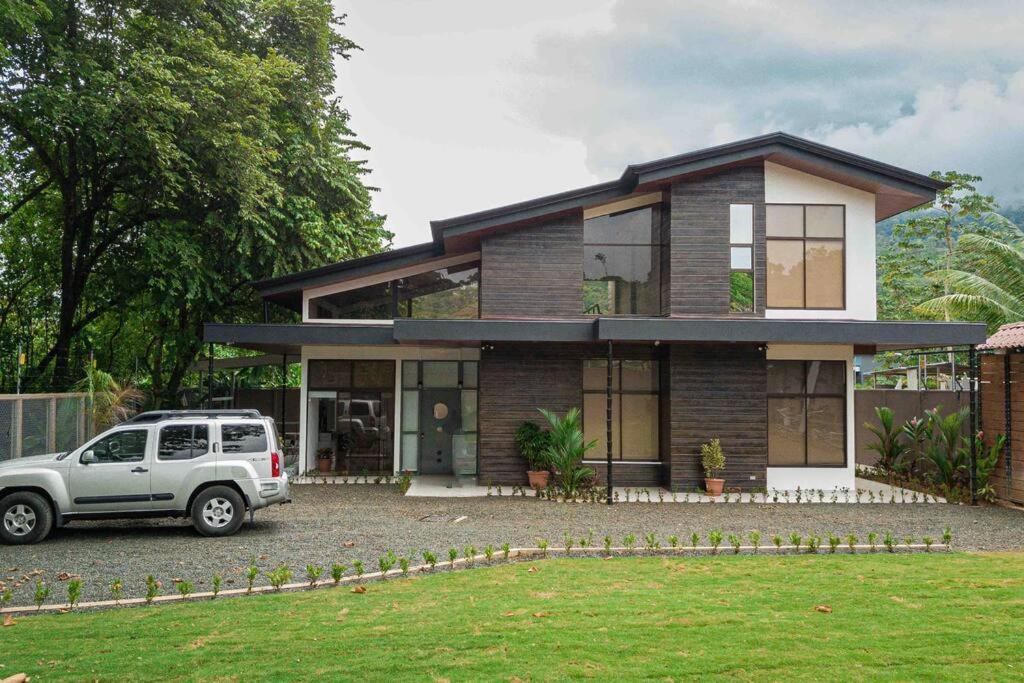 فيلا Hector House أوفيتا المظهر الخارجي الصورة