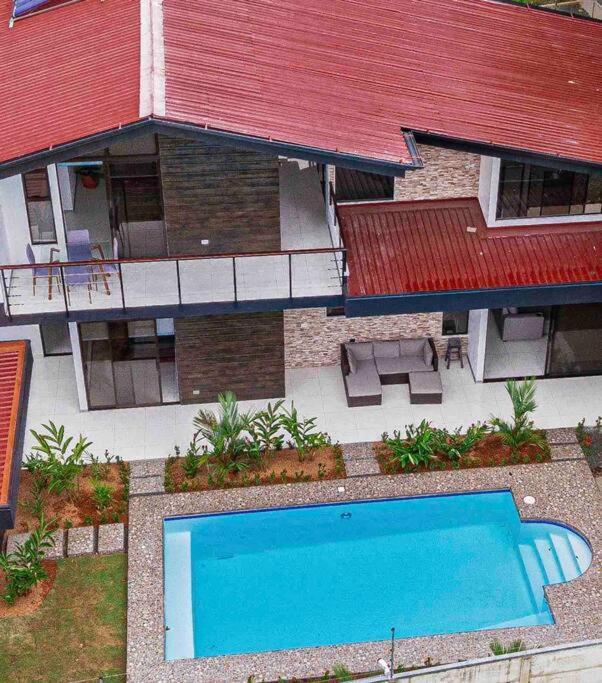 فيلا Hector House أوفيتا المظهر الخارجي الصورة