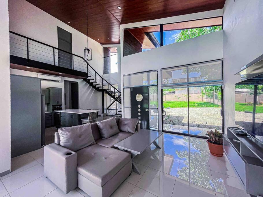 فيلا Hector House أوفيتا المظهر الخارجي الصورة