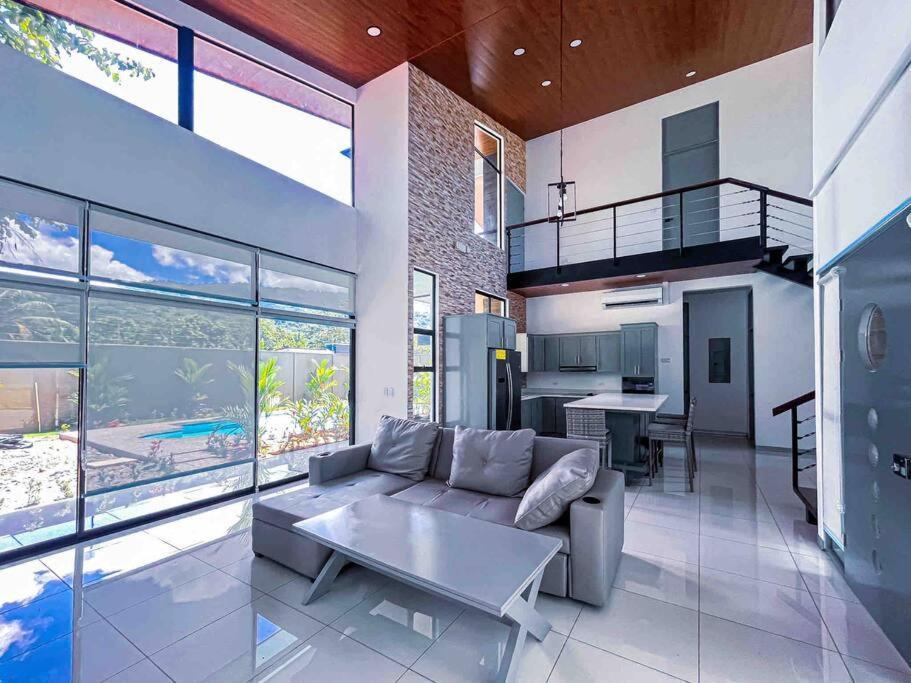 فيلا Hector House أوفيتا المظهر الخارجي الصورة